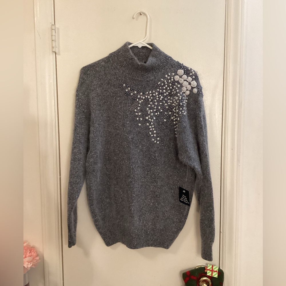 IB Diffusion Silk/Angora/Lambswool Sweater-size M-NWT